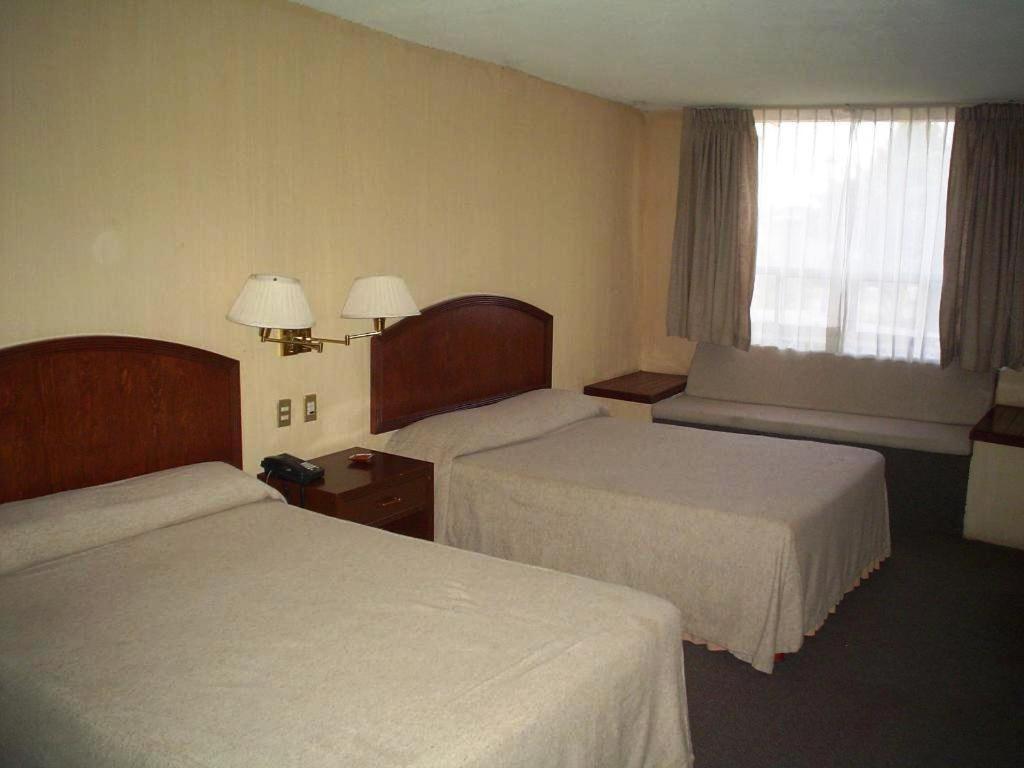 Motel La Fortuna Fresnillo Номер фото