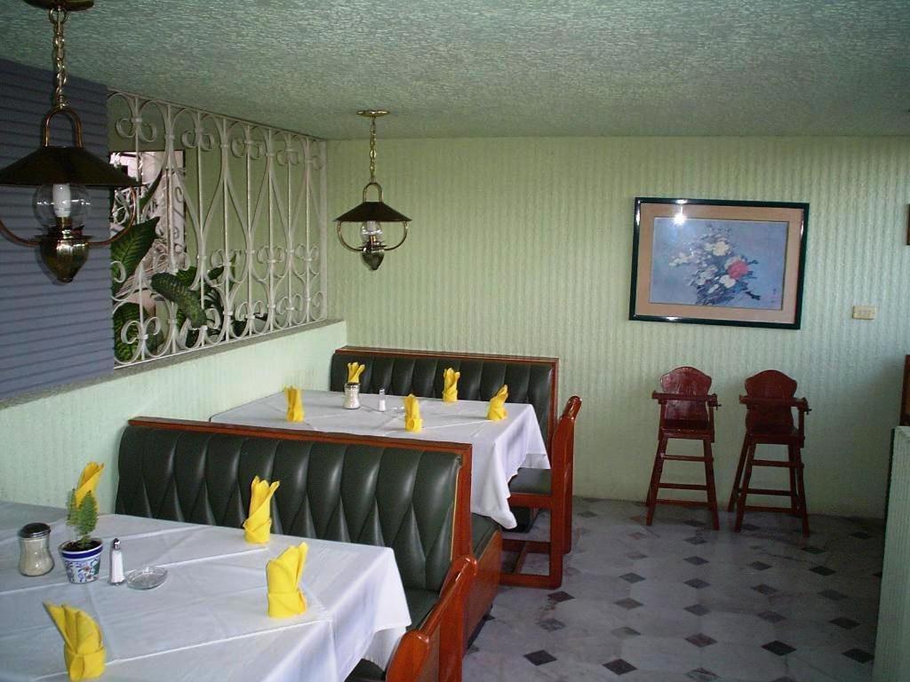 Motel La Fortuna Fresnillo Экстерьер фото